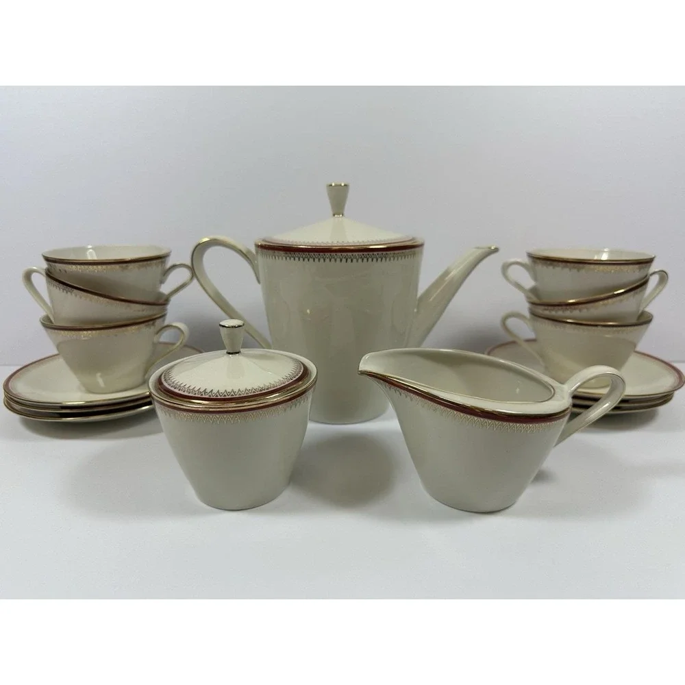 Oskar Schaller Kischenlamits #20 Bavarian Tea Set For 6 Ivory Porcelain Red Trim